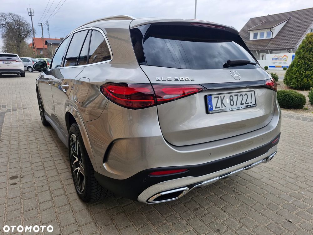 Mercedes-Benz GLC - 9