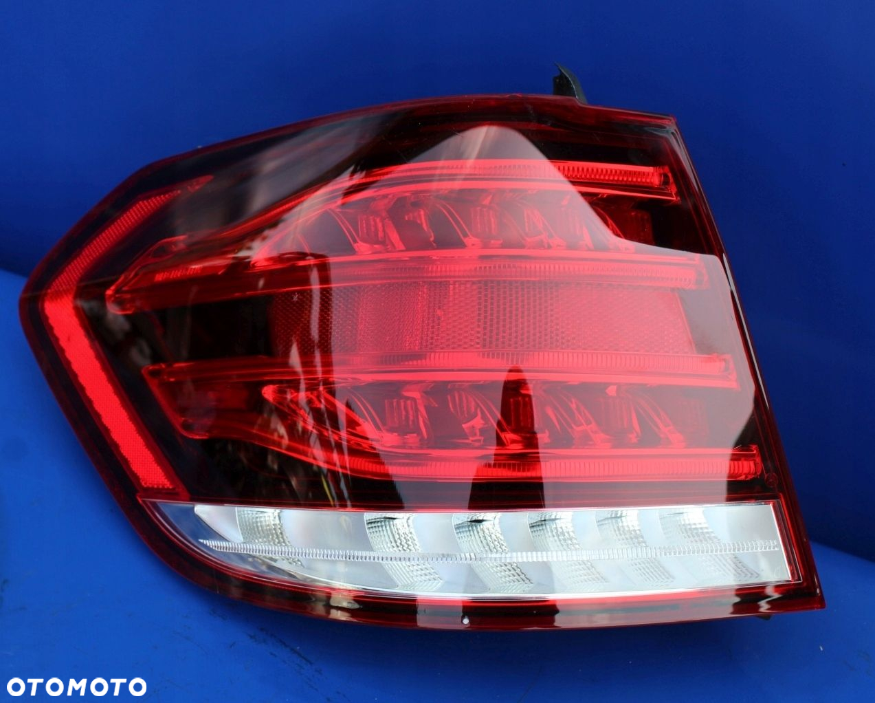 Lampa tylna tył lewy z błotnika OE Mercedes W212 Lift Kombi A2129061703 - 4