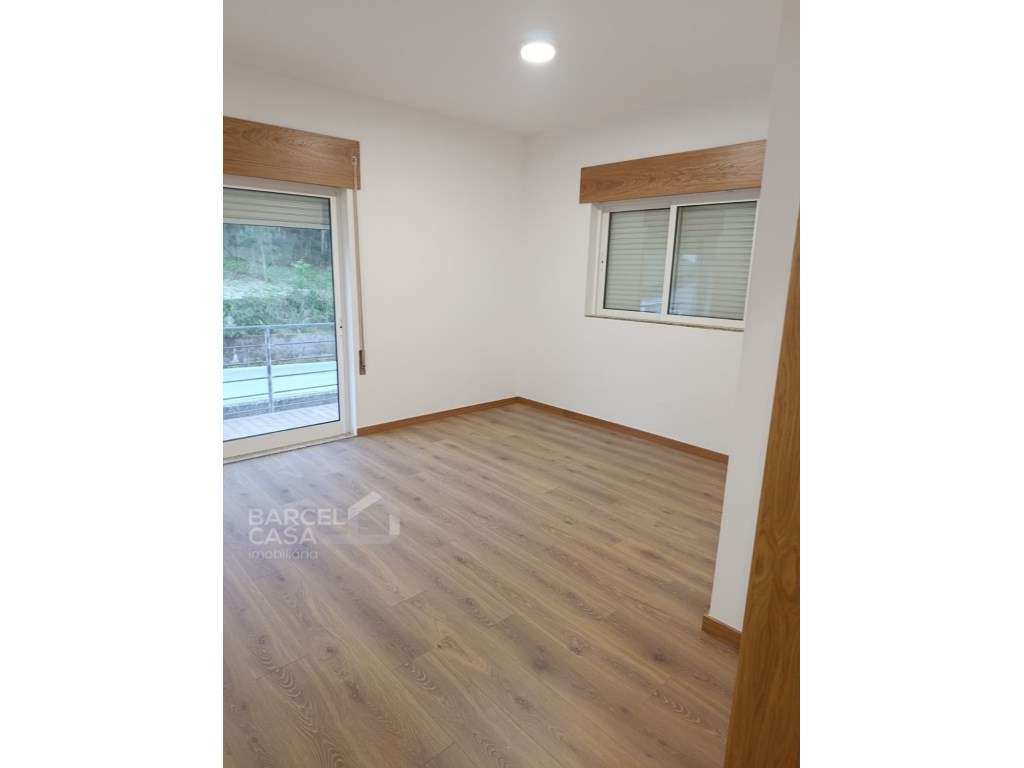 Andar moradia T3 na Várzea - Barcelos - Grande imagem: 5/13