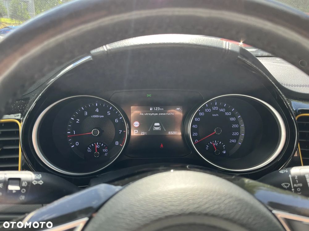 Kia XCeed 1.6 T-GDI Business Line DCT - 14
