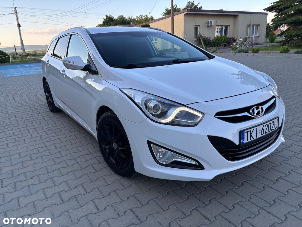 Hyundai i40 1.7 CRDi Comfort + - 7