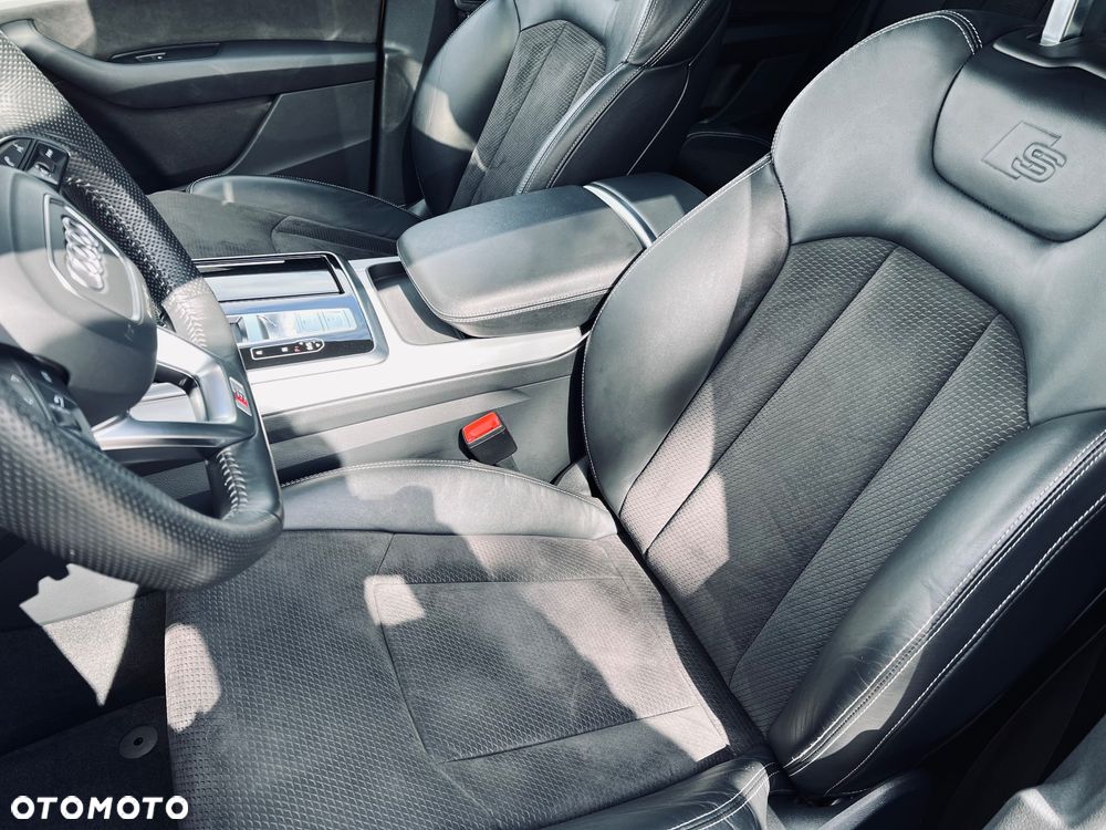 Audi Q8 50 TDI mHEV Quattro Tiptronic - 9