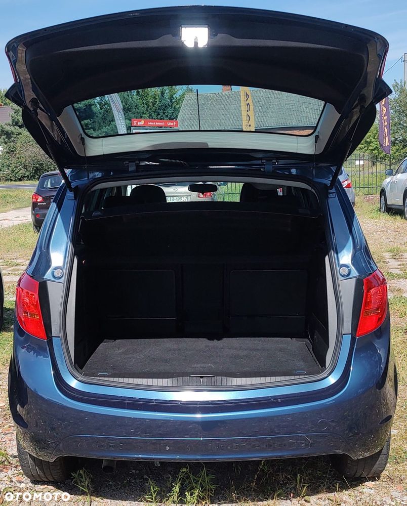 Opel Meriva - 8