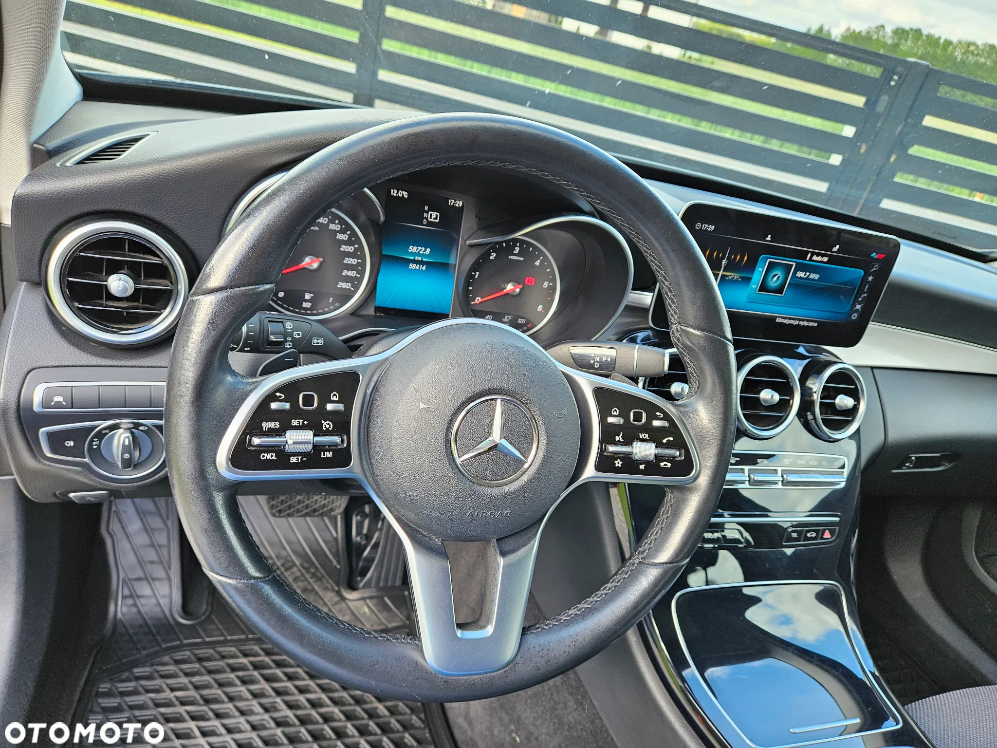 Mercedes-Benz Klasa C 220 d T 9G-TRONIC Exclusive - 24