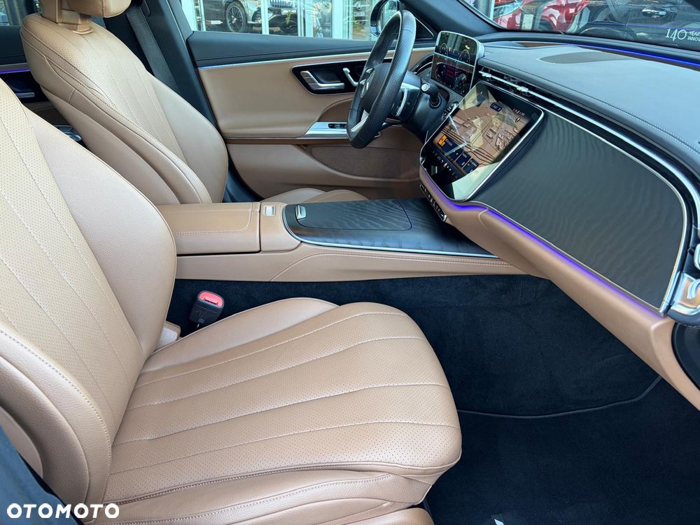 Mercedes-Benz Klasa E 220 d mHEV 4-Matic AMG 9G-Tronic - 21