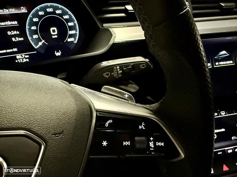 Audi e-tron 55 quattro S line - 39