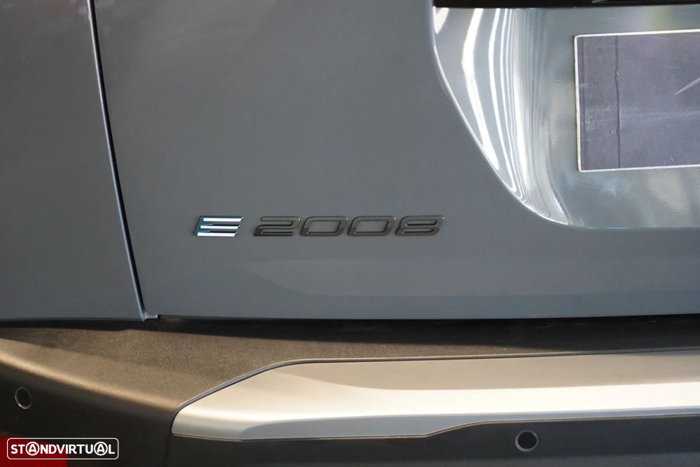 Peugeot e-2008 - 37