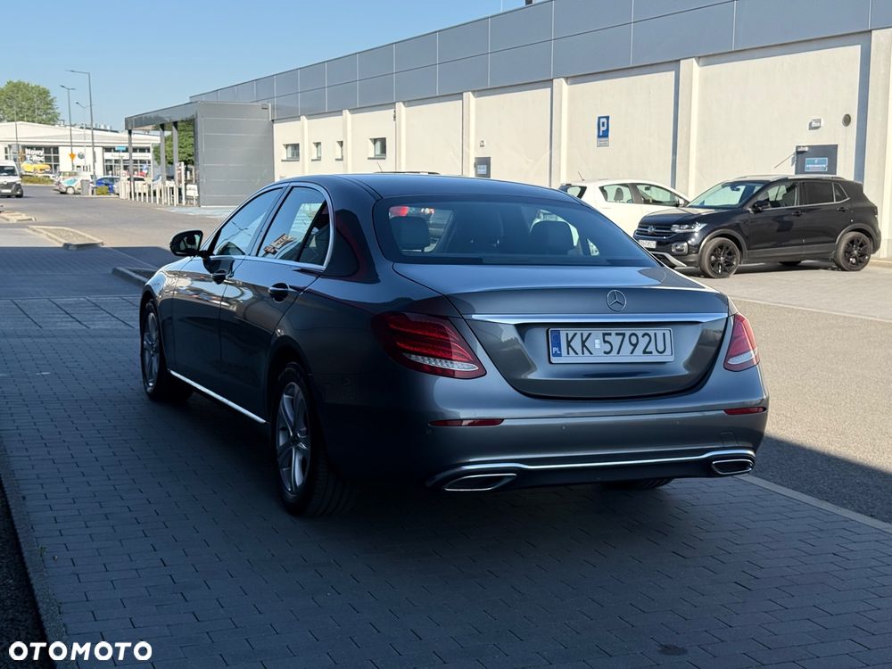 Mercedes-Benz Klasa E - 7
