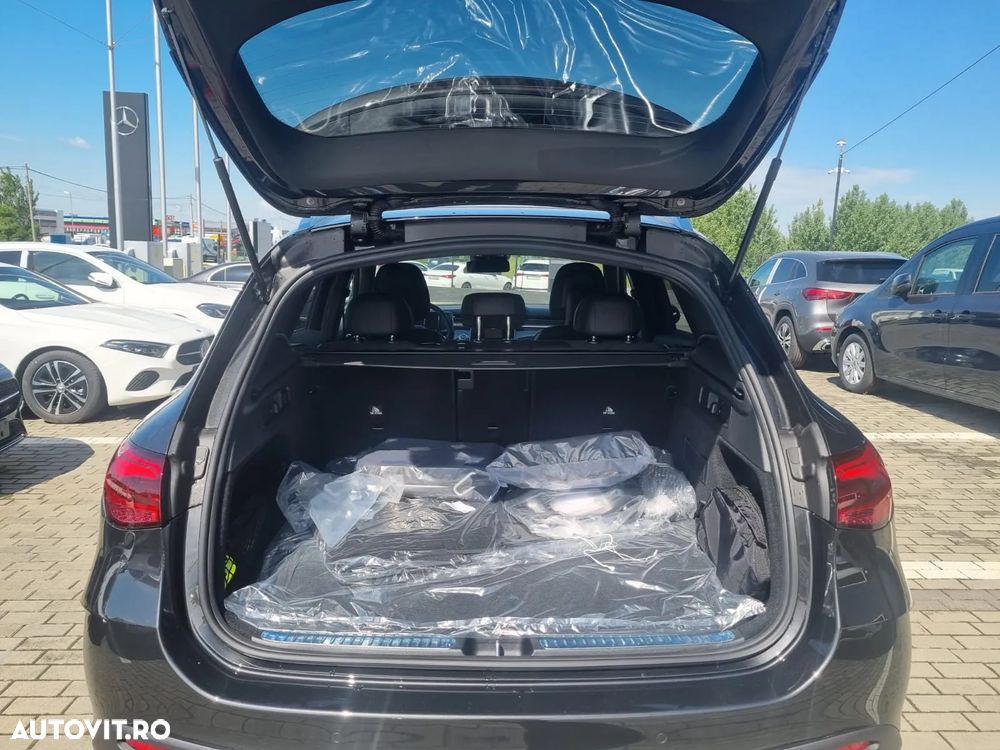 Mercedes-Benz GLC 300 e 4MATIC - 16
