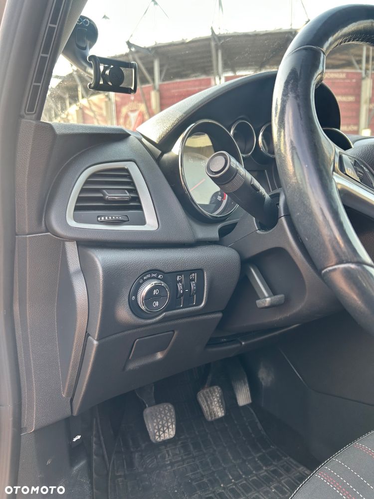 Opel Astra 1.4 Turbo - 22
