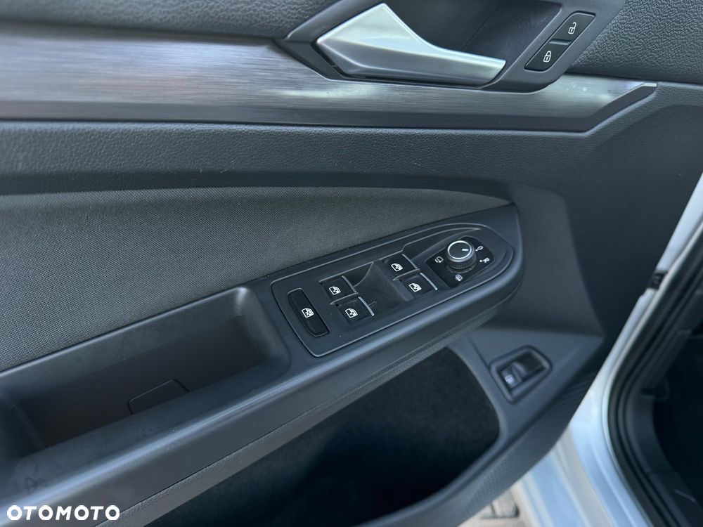 Volkswagen Golf VIII 1.4 TSI Plug-In Hybrid Style DSG - 20