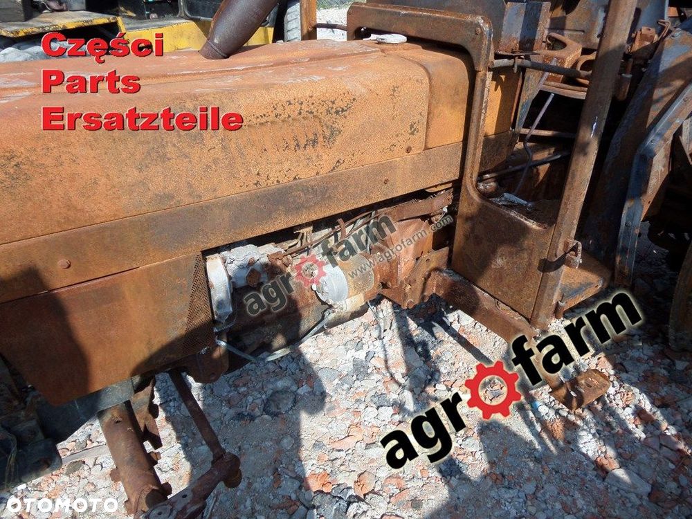 Case 733 części, skrzynia biegów, silnik - 3