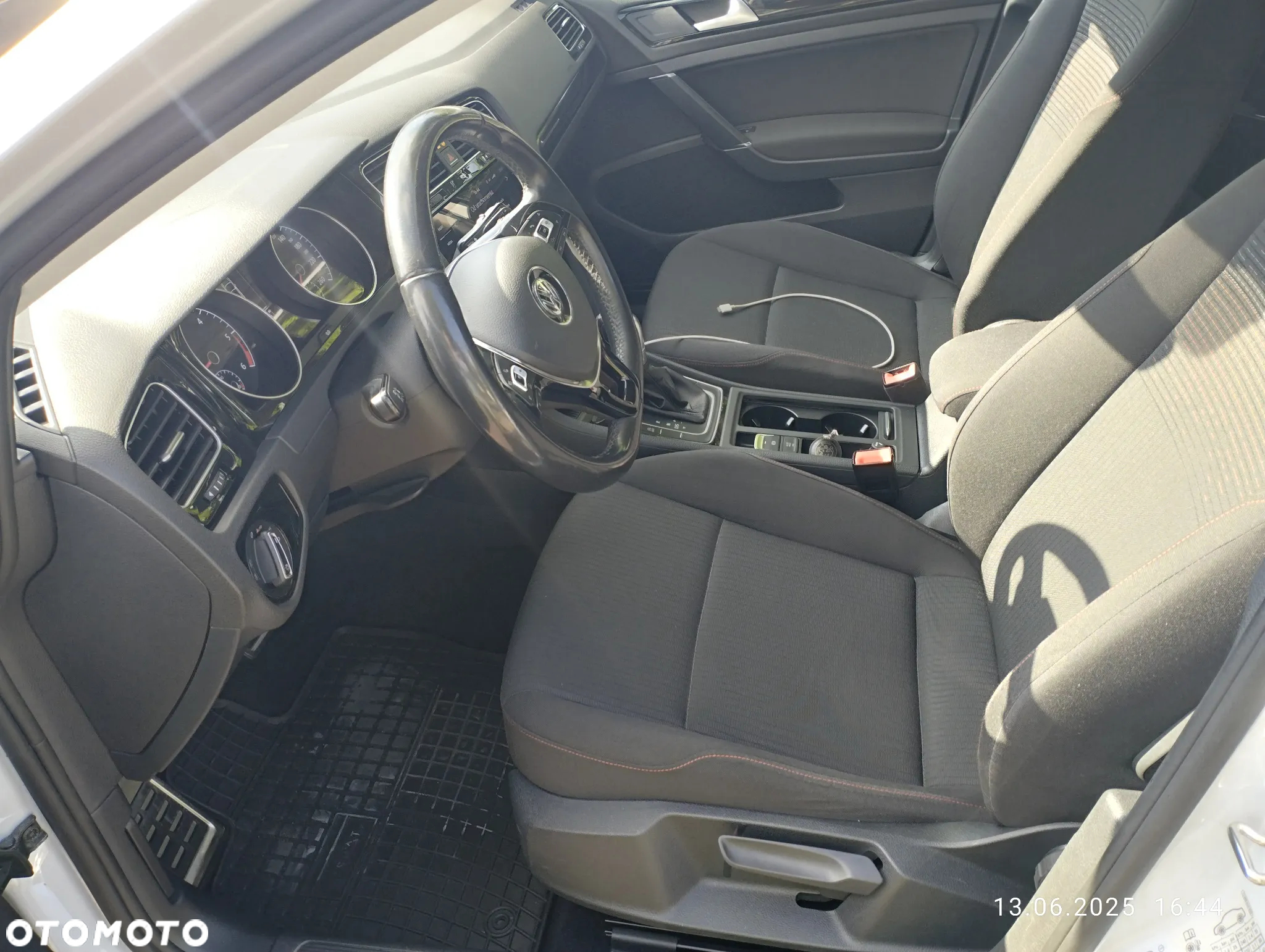 Volkswagen Golf - 7