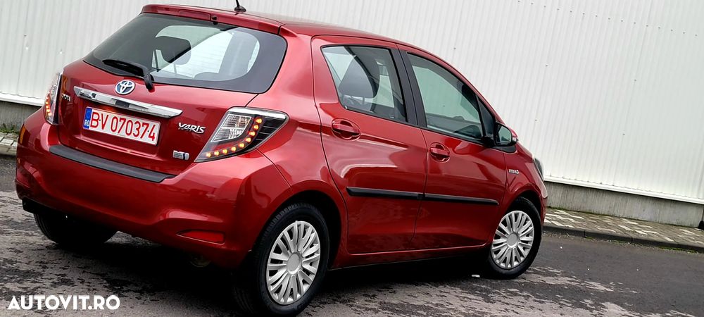Toyota Yaris 1.5 VVT-i HSD Luna - 10