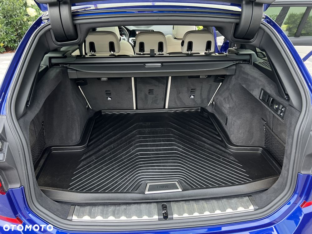 BMW Seria 3 M340d xDrive mHEV sport - 21