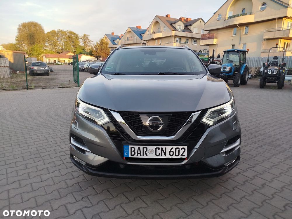 Nissan Qashqai 1.6 DCi Xtronic TEKNA - 8