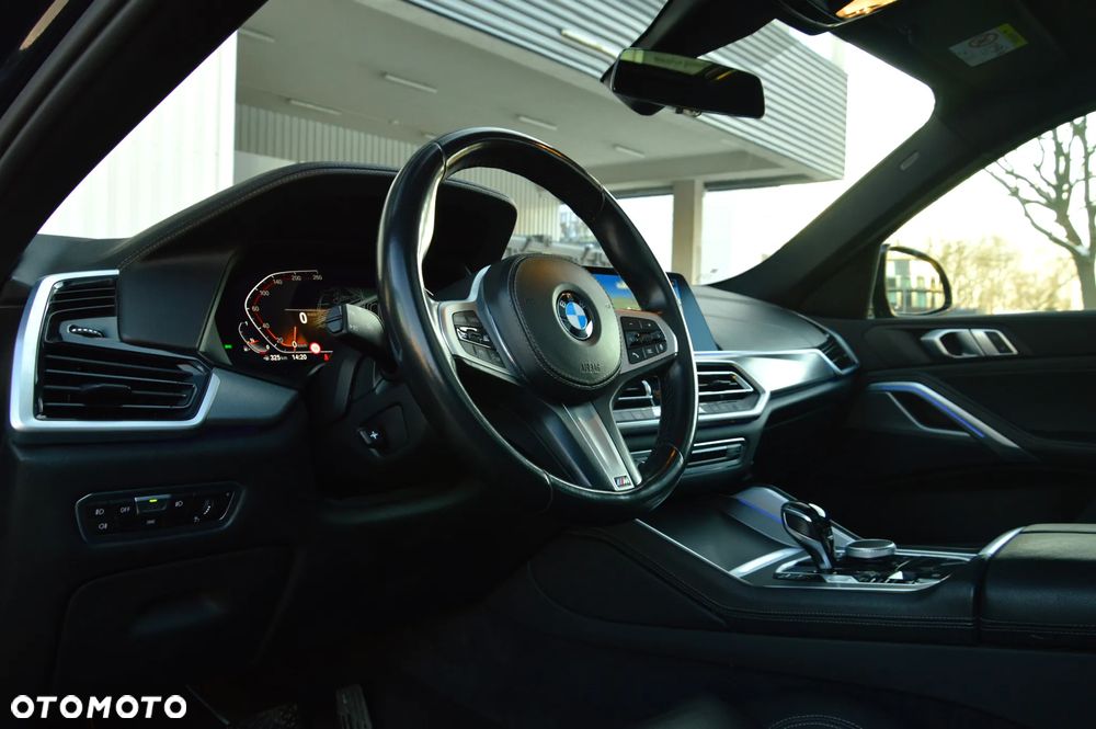 BMW X6 xDrive40i - 10