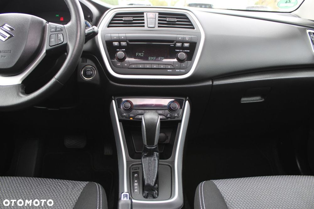 Suzuki SX4 S-Cross - 27