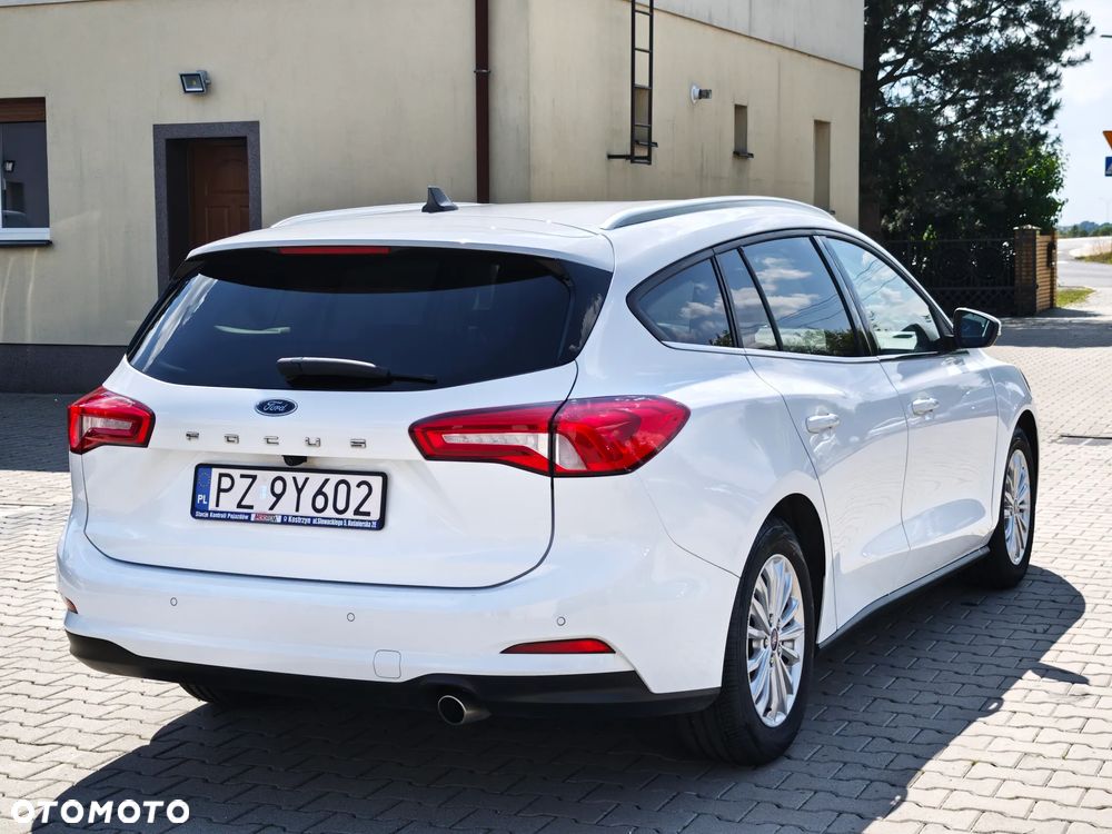 Ford Focus 1.5 EcoBlue STart-Stopp-System TITANIUM - 6