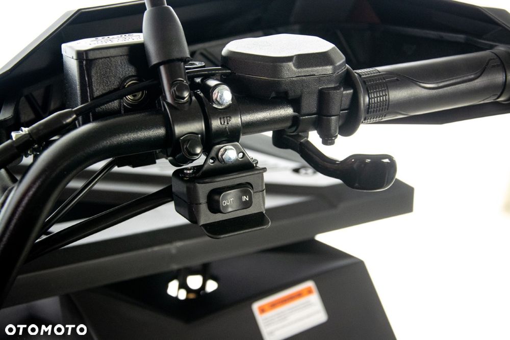 ASIX Cyber 250-T3B - 13