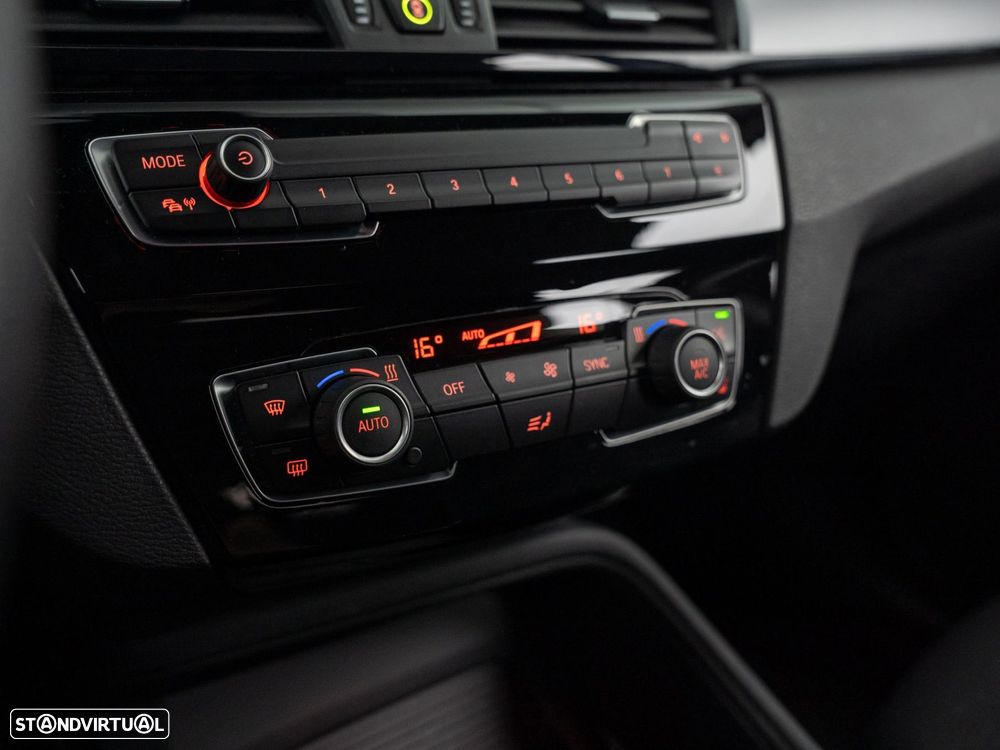 BMW X1 16 d sDrive Advantage Auto - 29