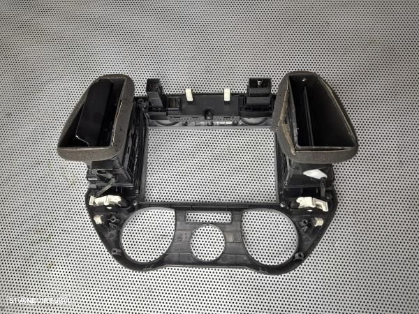 Moldura / Estrutura Consola Central / Rádio Hyundai I20 (Pb, Pbt) - 4