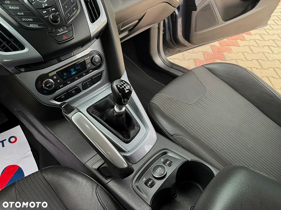 Ford Focus 1.6 EcoBoost Start-Stopp-System Titanium - 34