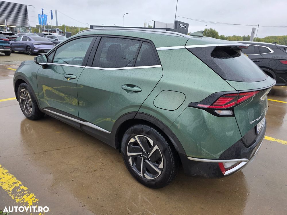 KIA Sportage 2023 — imagine 8