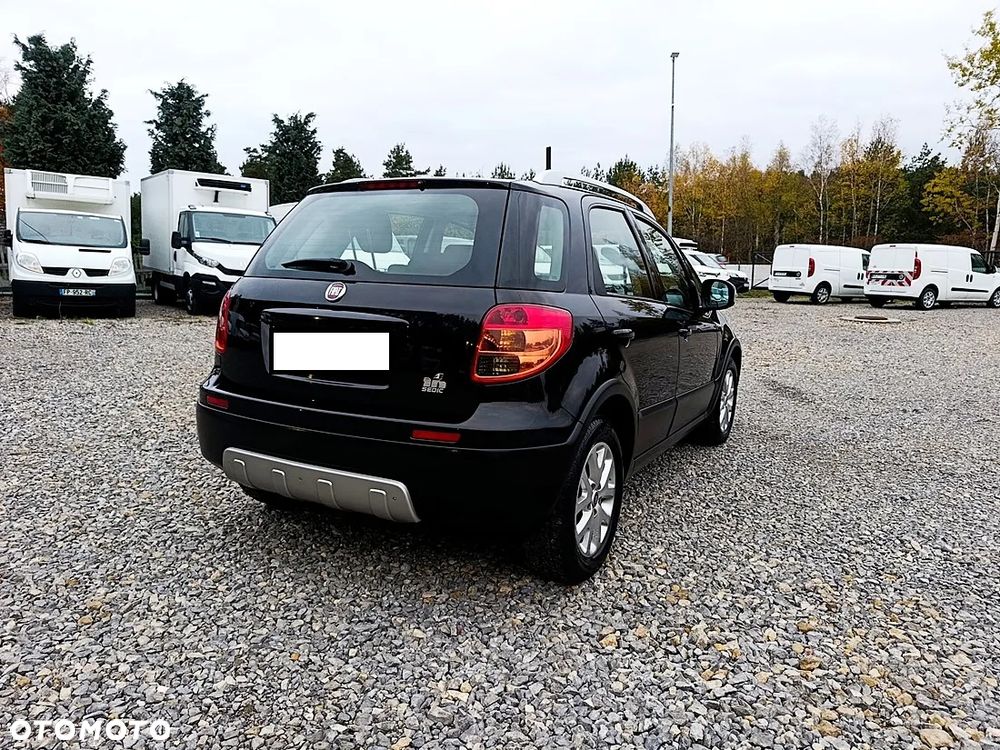 Fiat Sedici 1.6 16V 4x2 Emotion - 12