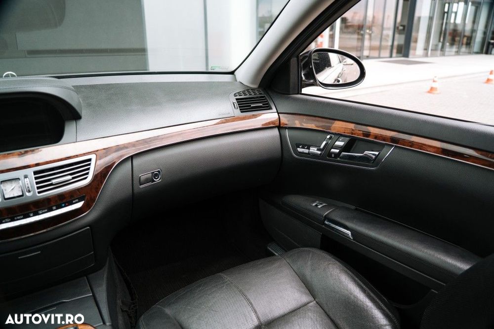 Mercedes-Benz S - 22