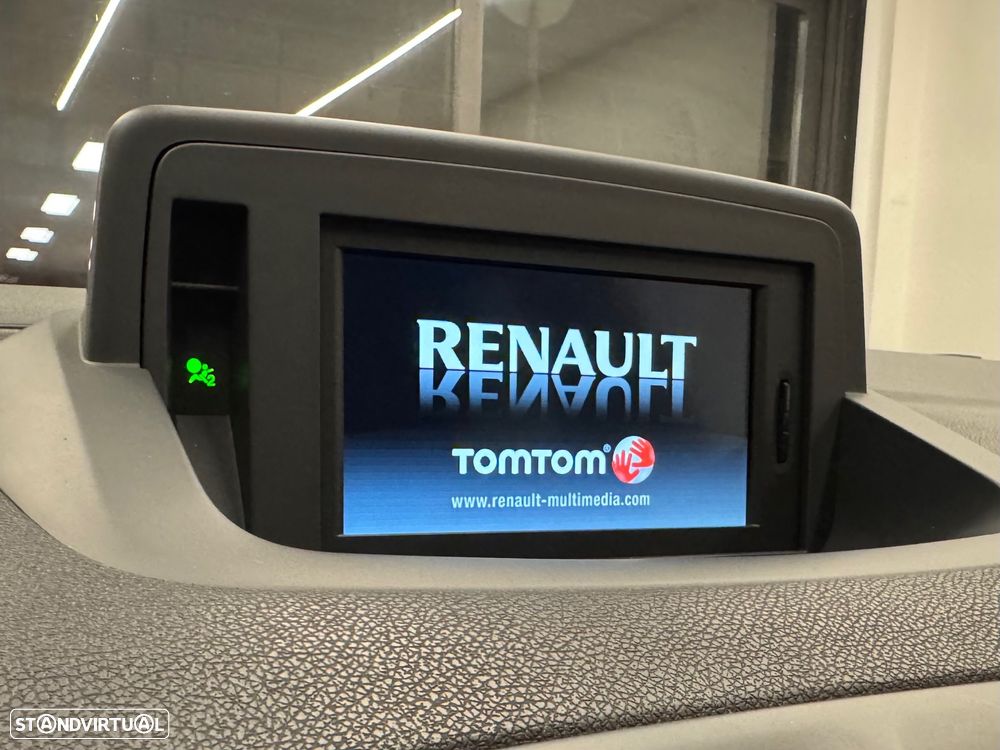 Renault Mégane 1.5 dCi Dynamique S - 12