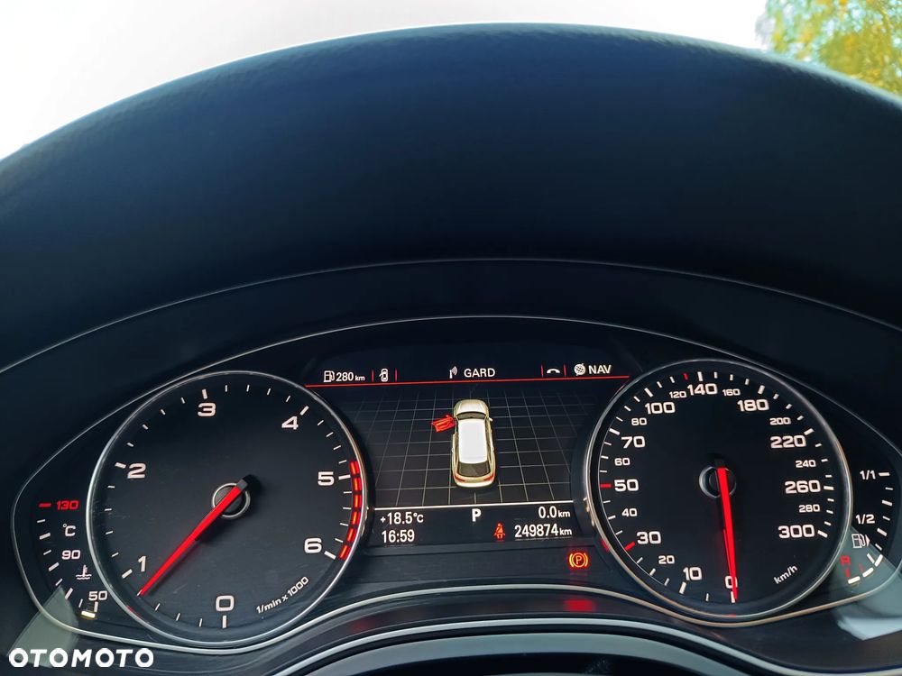 Audi A6 Avant 3.0 TDI DPF quattro S tronic - 15