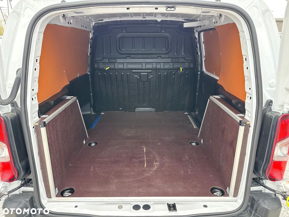 Peugeot PARTNER - 22