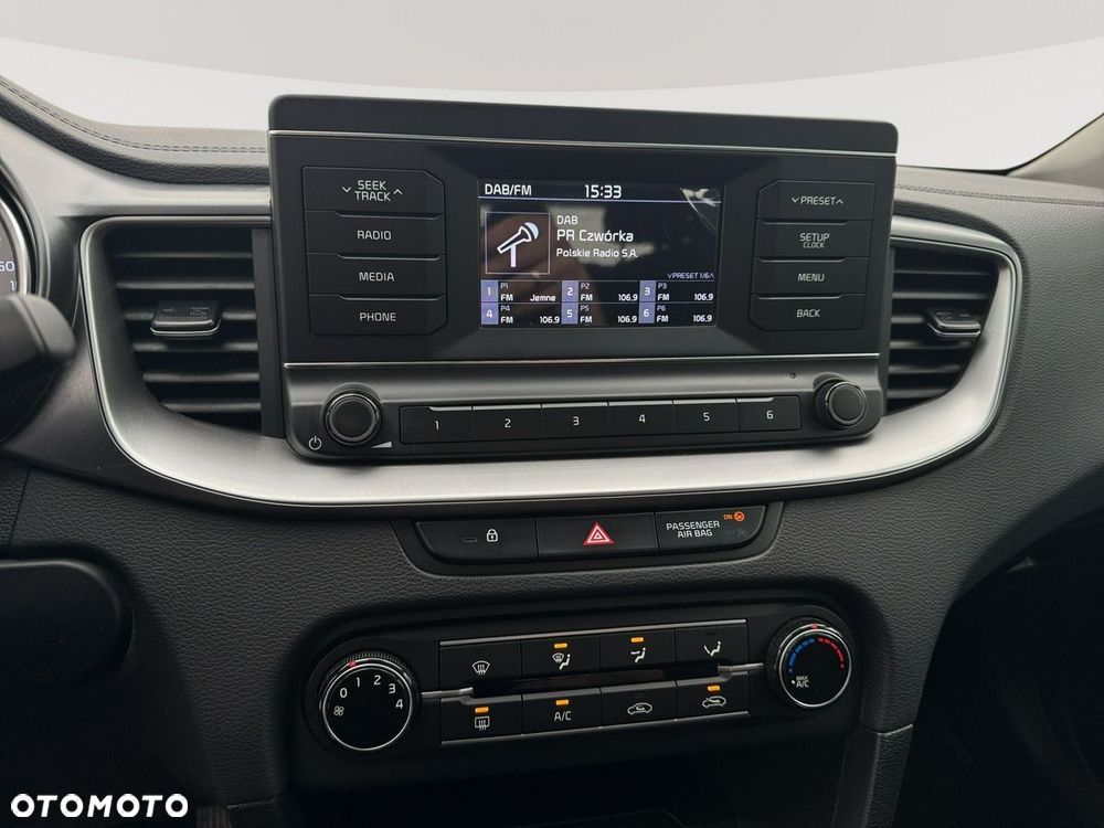 Kia Ceed 1.0 T-GDI S - 17