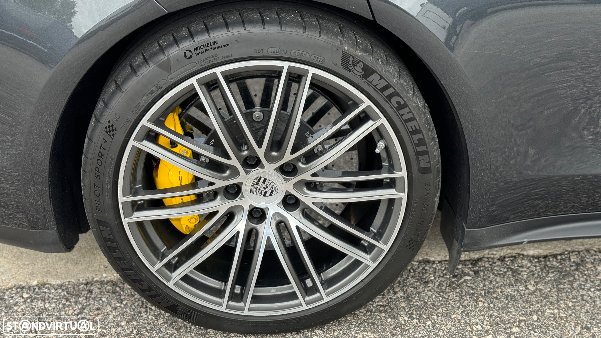 Porsche Panamera Turbo S E-Hybrid - 15
