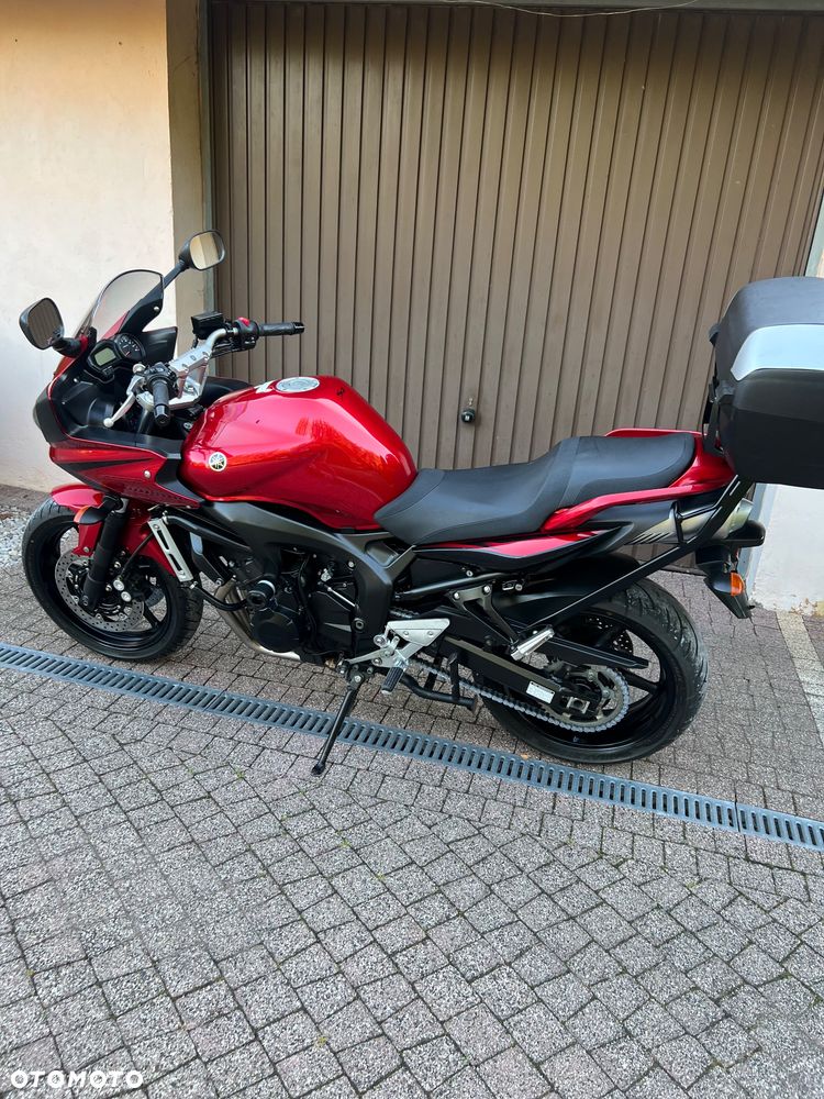 Yamaha FZ6 - 6