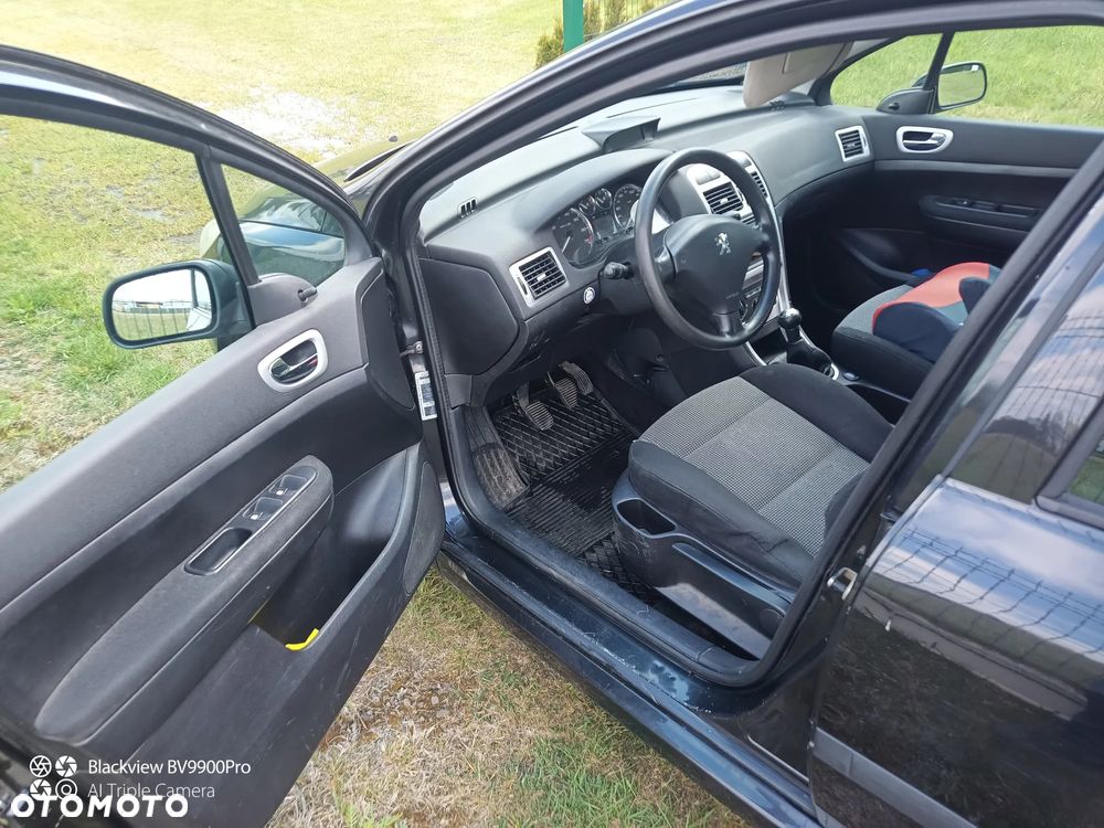 Peugeot 307 SW 110 - 4