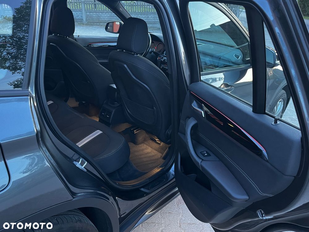 BMW X1 sDrive18d M Sport - 18