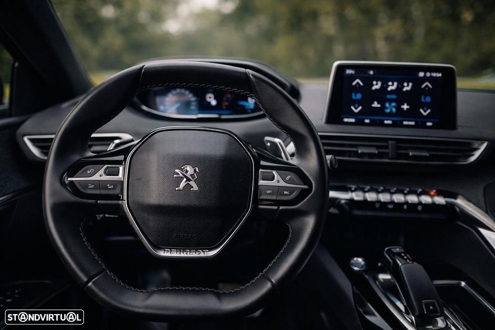 Peugeot 5008 1.5 BlueHDi Allure Pack EAT8 - 12