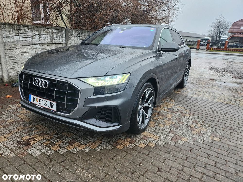 Audi Q8 50 TDI quattro tiptronic