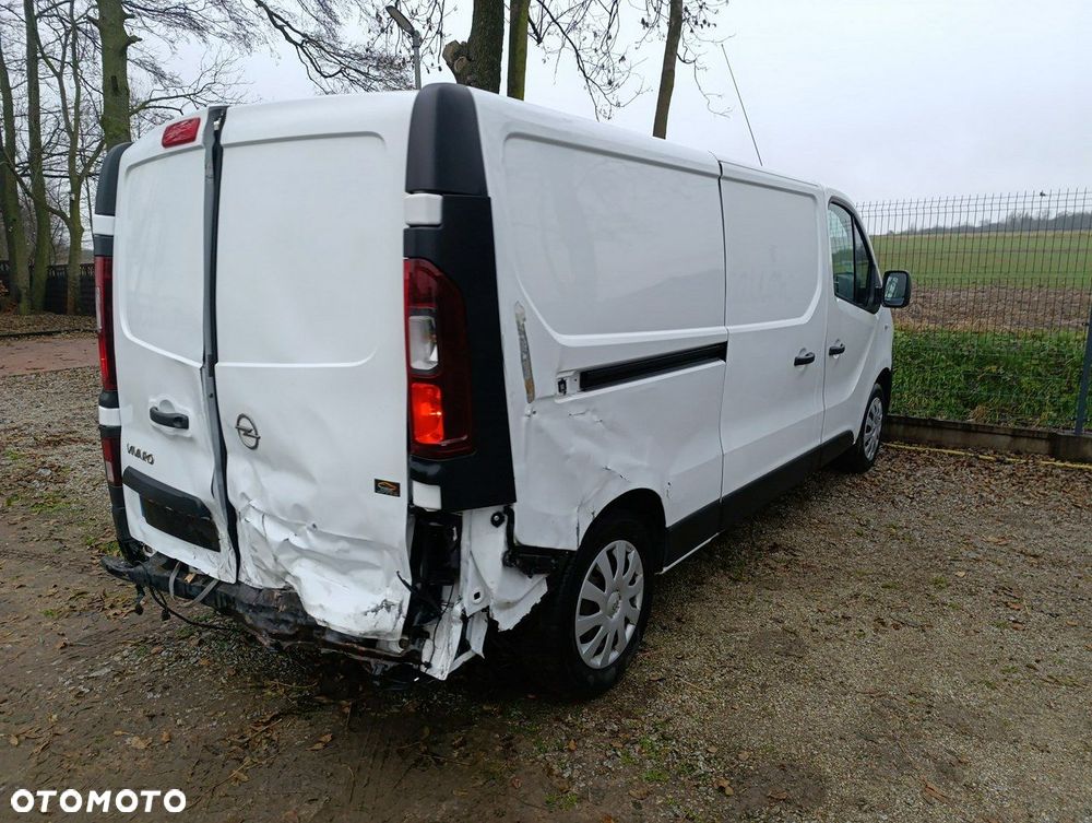 Opel Vivaro - 6