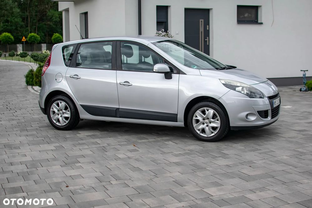 Renault Scenic - 12