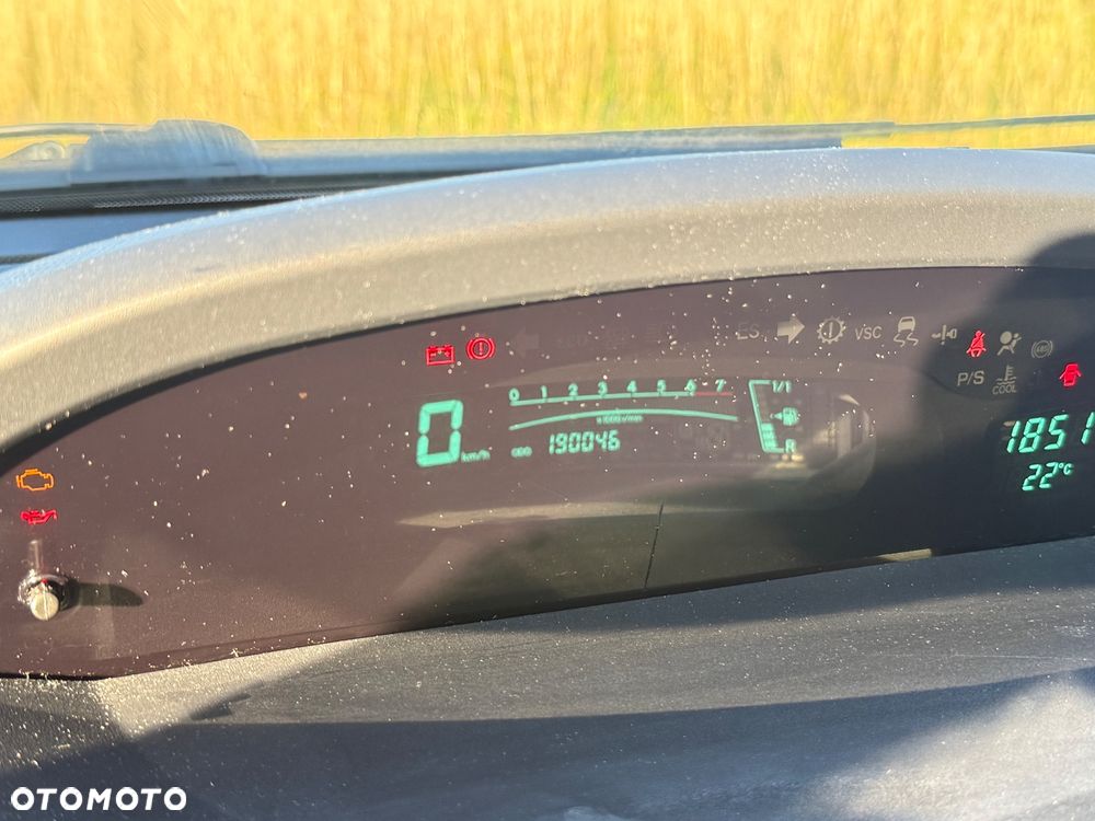 Toyota Yaris 1.0 Active - 11