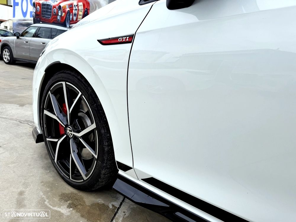 VW Golf 2.0 TSI GTI DSG - 52