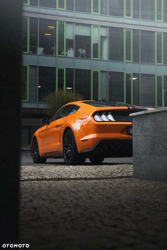 Ford Mustang - 18