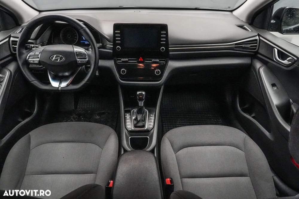Hyundai IONIQ 1.6 GDI Premium - 7