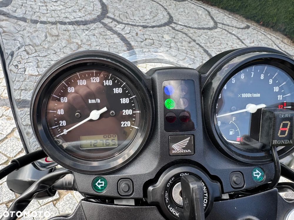 Honda CBF - 30