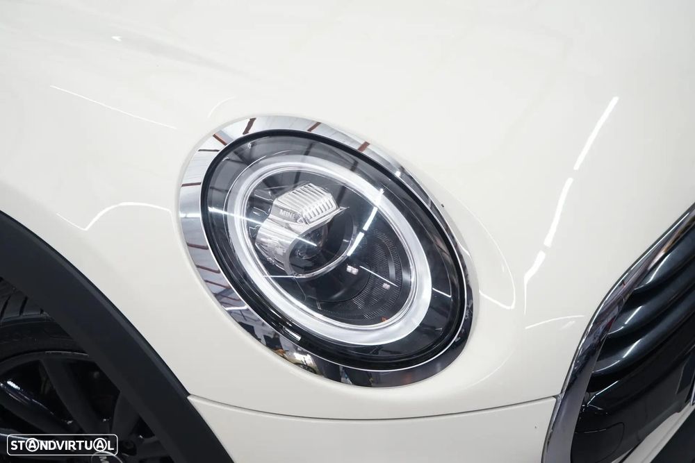 MINI 5 Portas Cooper Auto - 9