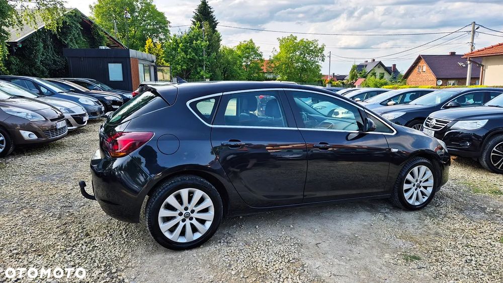 Opel Astra ver-1-6-exklusiv - 12