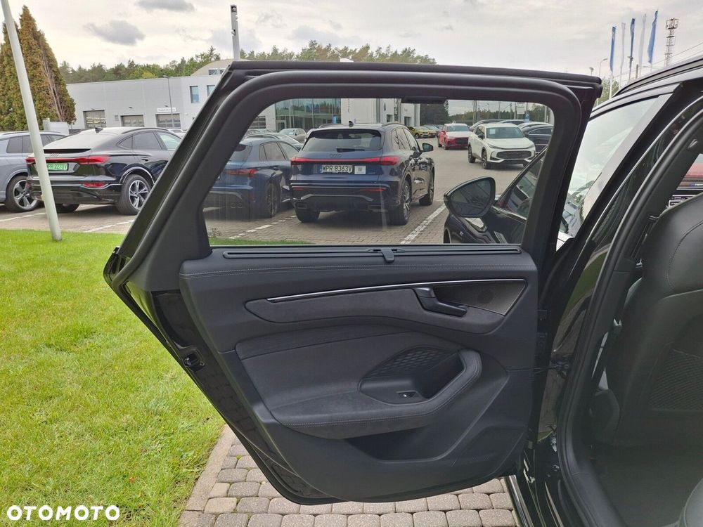 Audi A6 Avant - 25